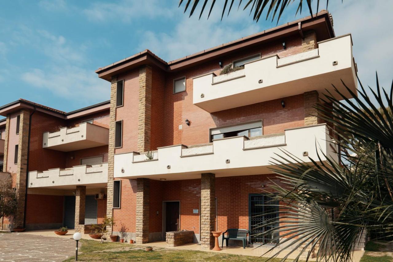 Myricae Rooms Affittacamere No Late Arrival Fiumicino Ngoại thất bức ảnh